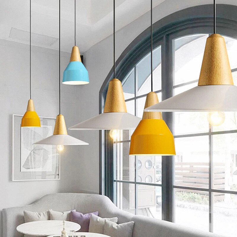 Suspension LED en bois
