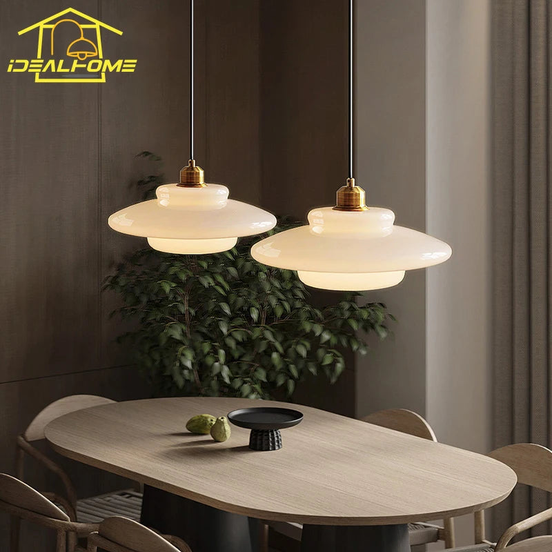 Suspension décoratives modernes en verre lait crème
