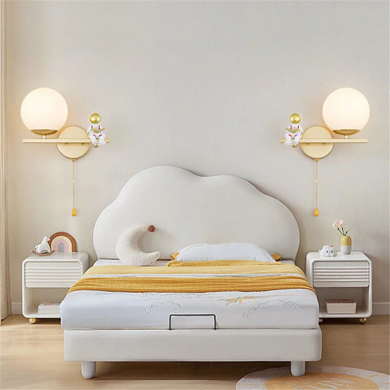 applique murale led astronaute en verre doré pour chambre enfant