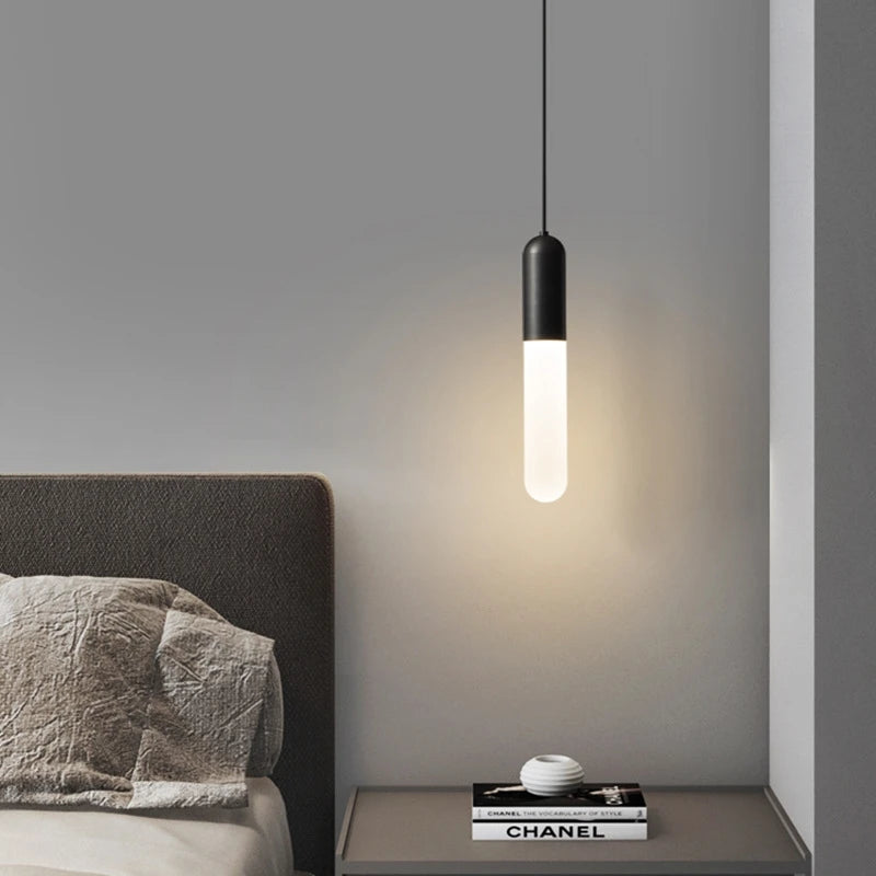suspension de luxe en laiton avec ampoule en acrylique
