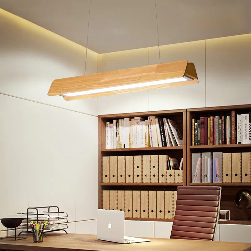 Lustre de bureau en rondins
