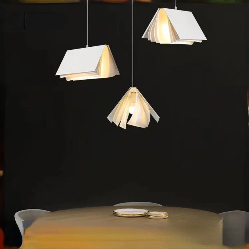 suspension lumières livre décoration moderne salle d'étude bibliothèque boutique décor enfants enfants décor