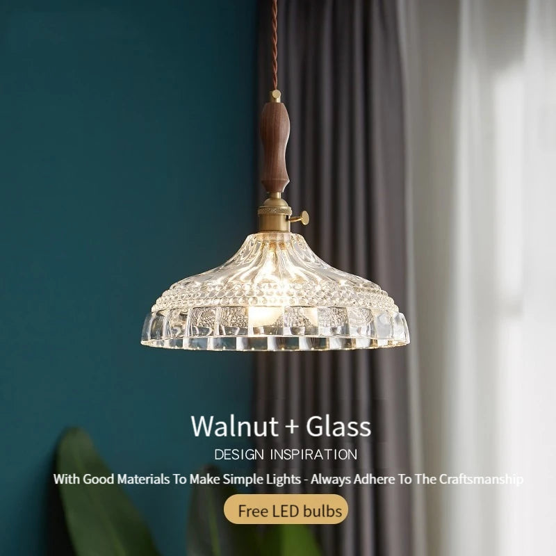 suspension luminaire moderne en bois verre et laiton