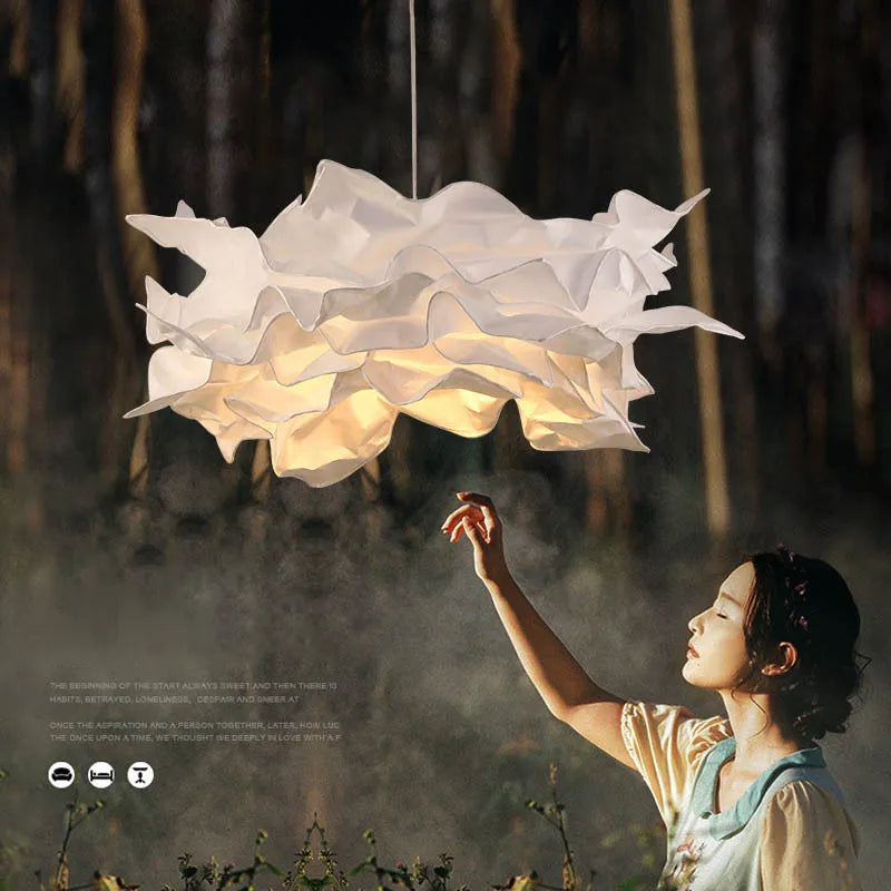 Lustres en papier blanc design fleur