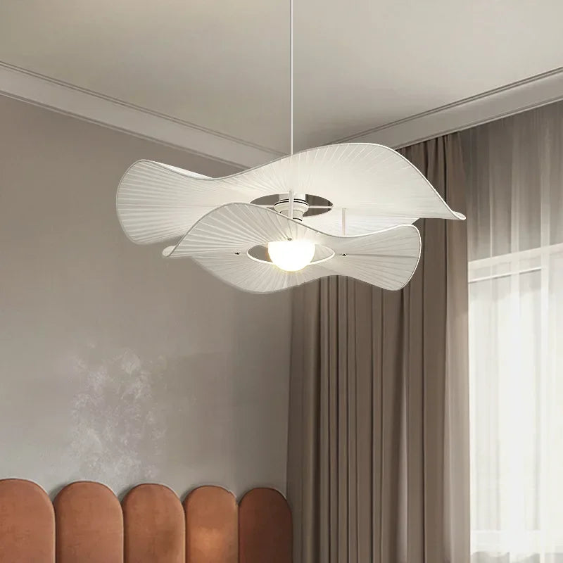 lustre moderne en tissu plissé pour décoration intérieure élégante