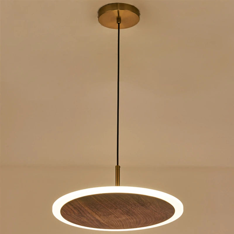 Suspension design ronde Led en noyer noir