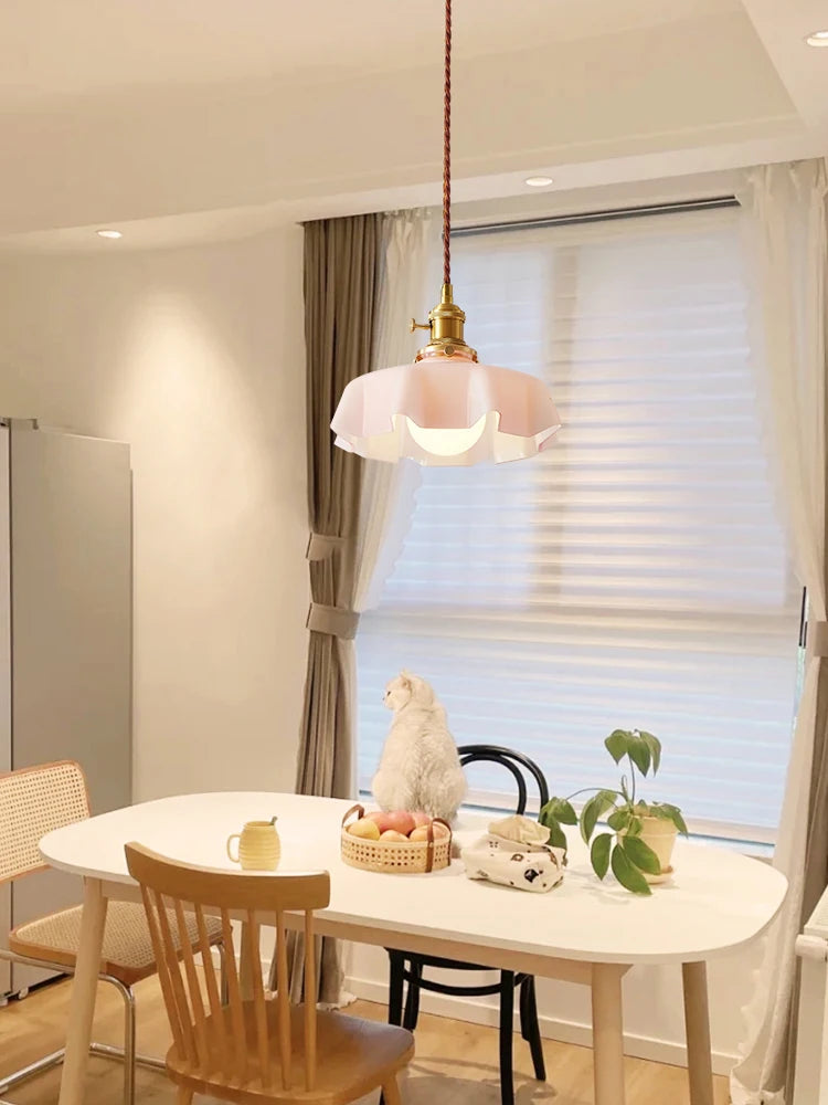 Suspension en verre fleuri pour décoration créative