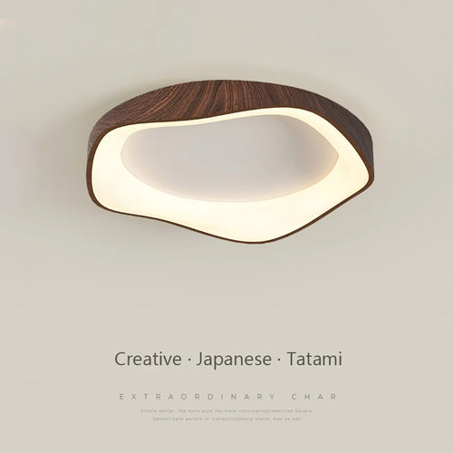 Plafonnier rond en bois au design moderne