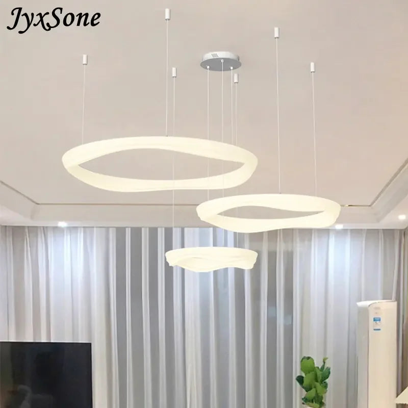 Plafonnier LED suspendu au design nordique moderne