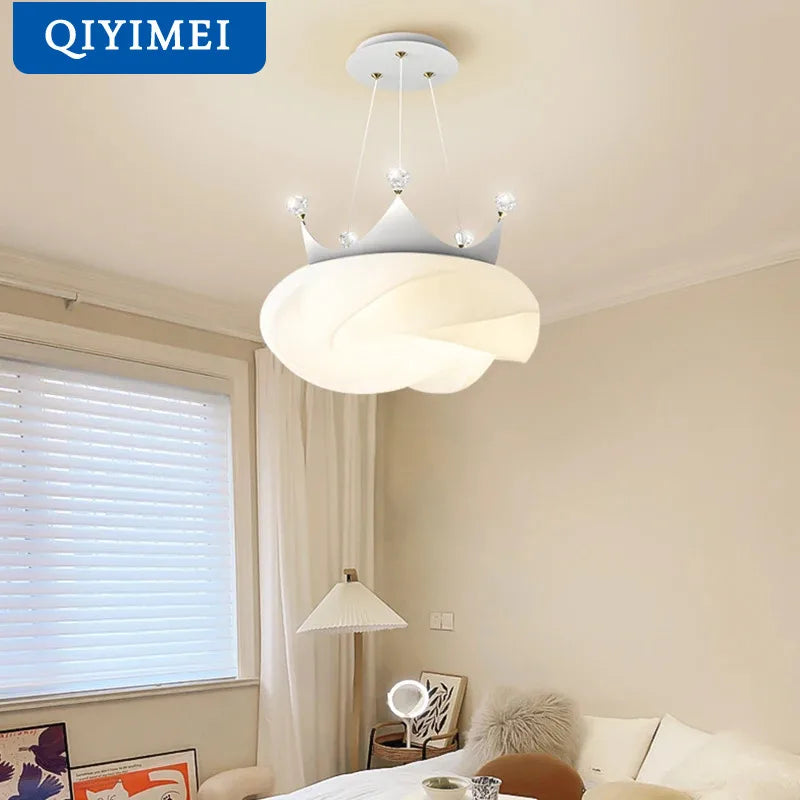 lustre led moderne pour décoration d'intérieur en forme de couronne