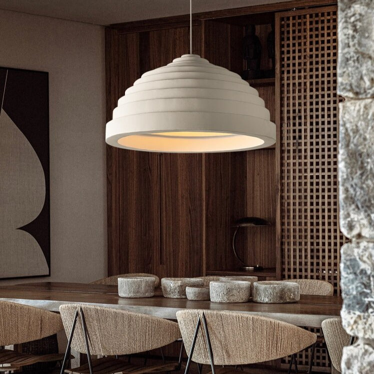 Suspension moderne avec abat-jour au design arrondie Jorja