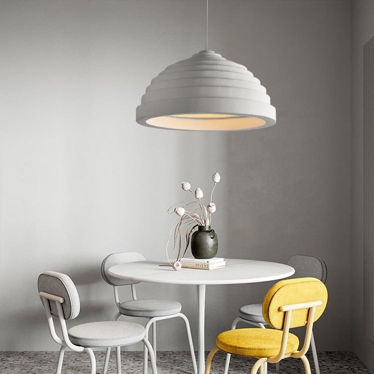 Suspension moderne avec abat-jour au design arrondie Jorja