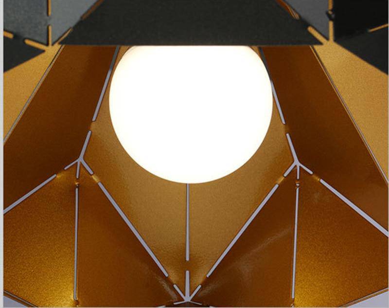 Suspension design rétro en métal noir Loft