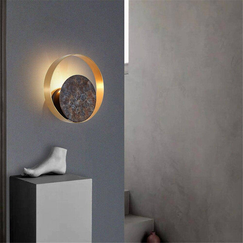 Applique murale design LED avec disque en métal doré Luxury