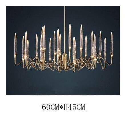Lustre design LED avec tiges dorées et verre style Hotel