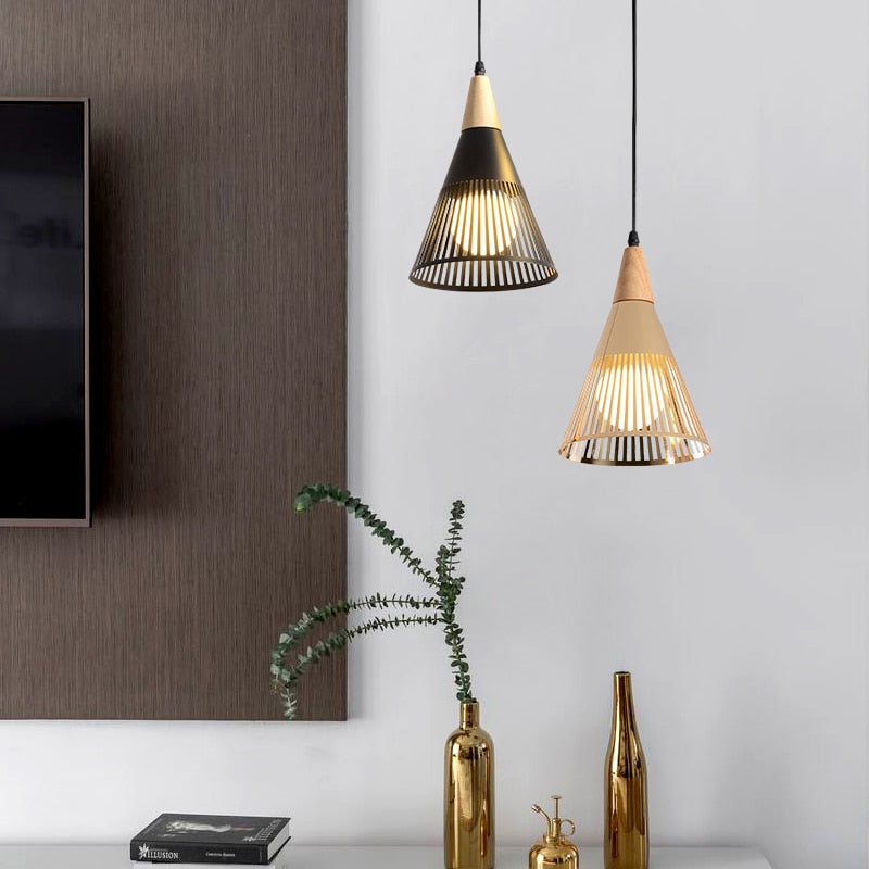 Suspension moderne LED avec lampes coniques Abril