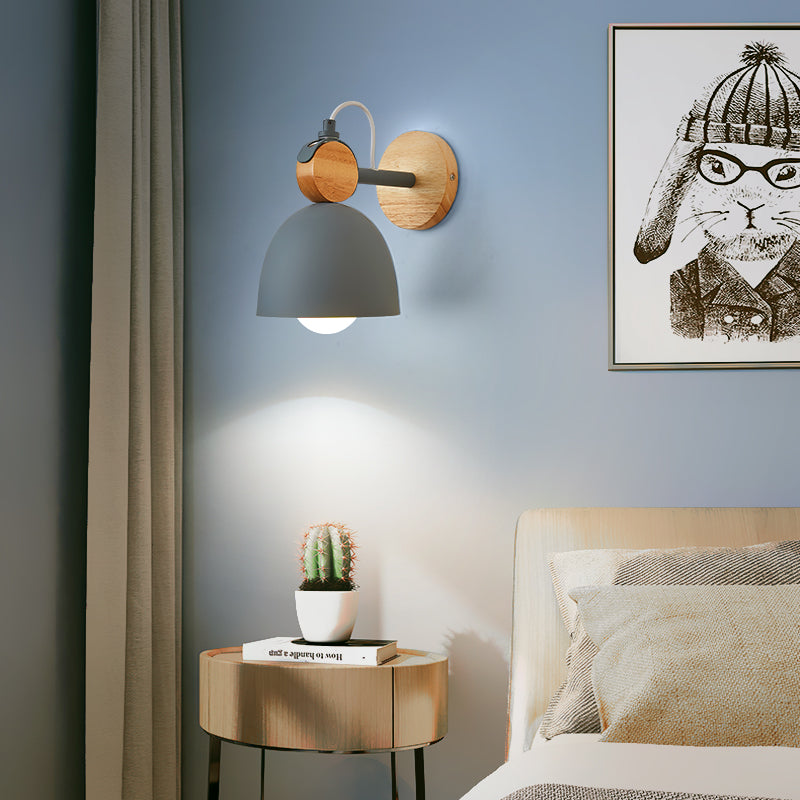 Applique murale moderne avec support en bois nordic Lyra