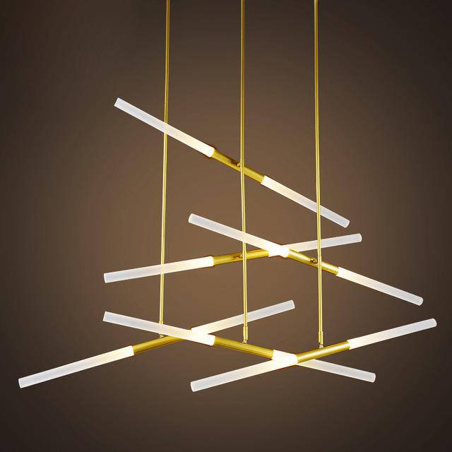 Suspension design doré en tube chic