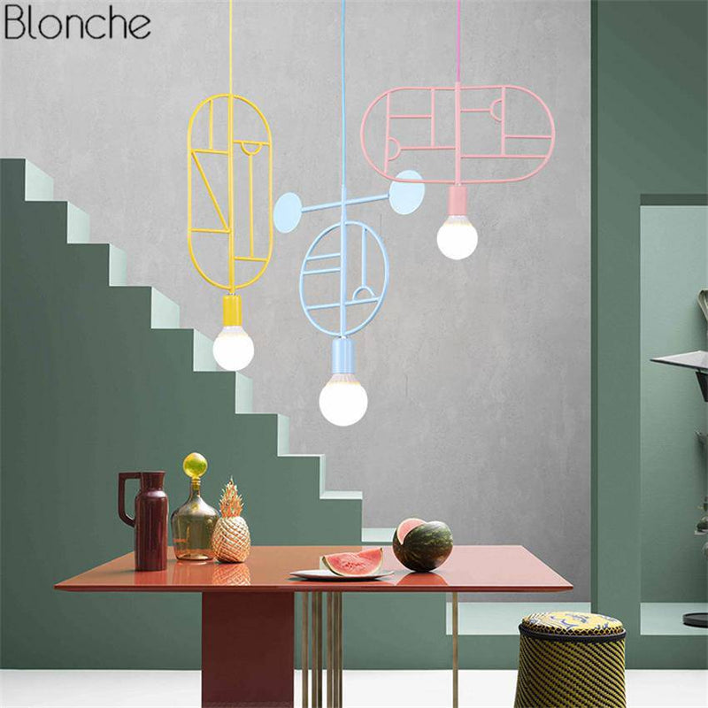 Suspension design moderne à LED formes colorées
