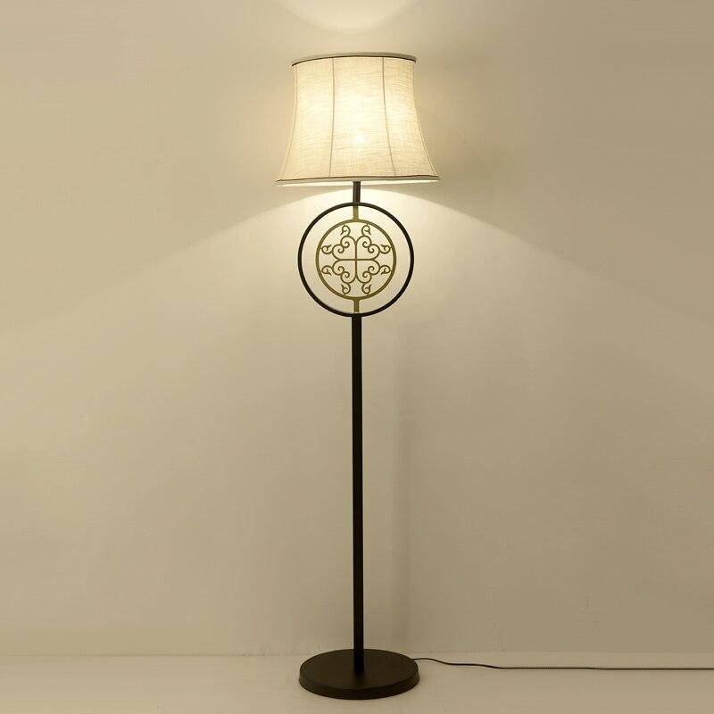 Lampadaire LED avec abat-jour en tissu European