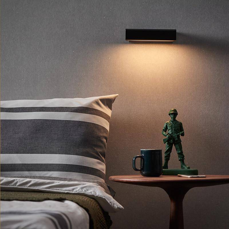 Applique design LED moderne ajustable en bois