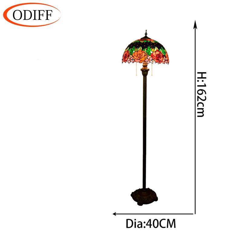 Lampadaire tiffany avec abat-jour en verre vitrail vert Glaze