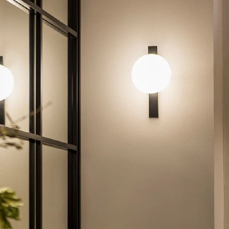 Applique murale en verre moderne noire longue orbe lumière pour salon escaliers chambre salle d'étude balcon couloir restaurant luminaires - vue 4 sur 9