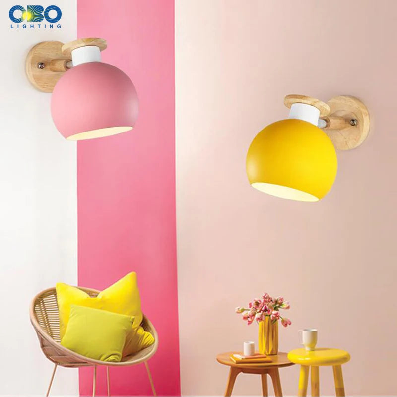 applique murale moderne en fer et bois à led - vue 4 sur 17