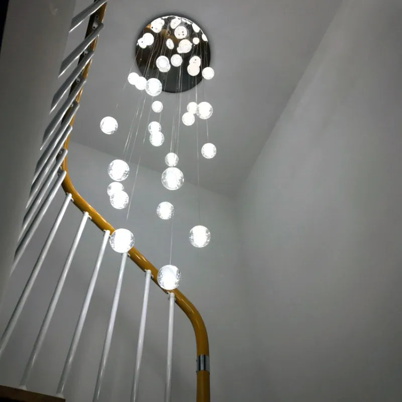 lustre long en cristal pour une ambiance moderne et élégante - vue 6 sur 17