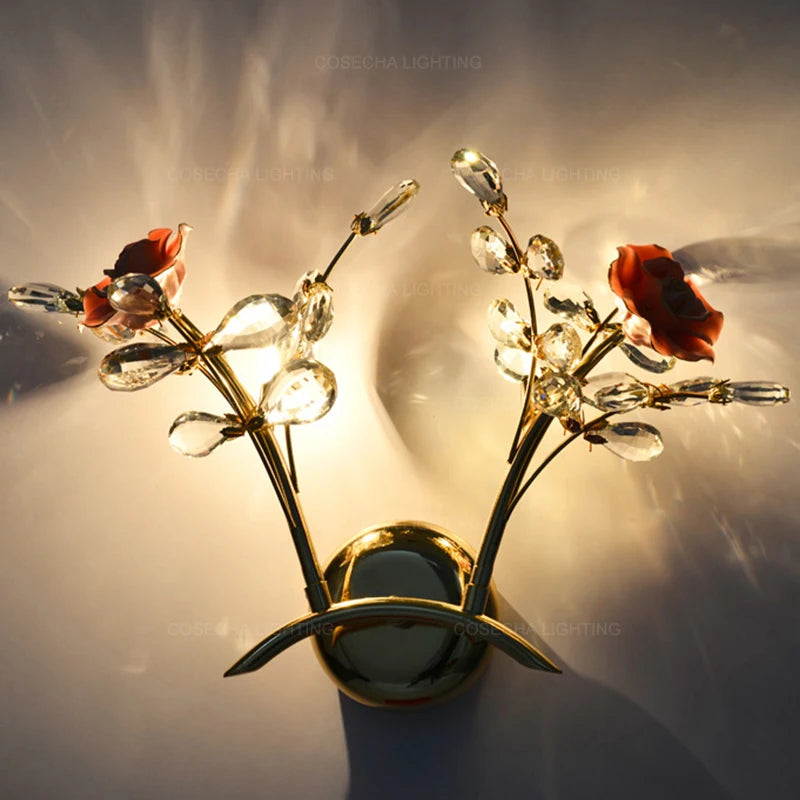 applique murale dorée en cristal et céramique à fleurs de luxe - vue 6 sur 7