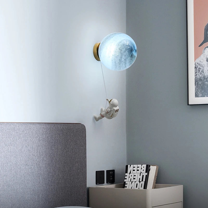 applique murale lune nordique pour chambre d'enfants en cuivre - vue 5 sur 18