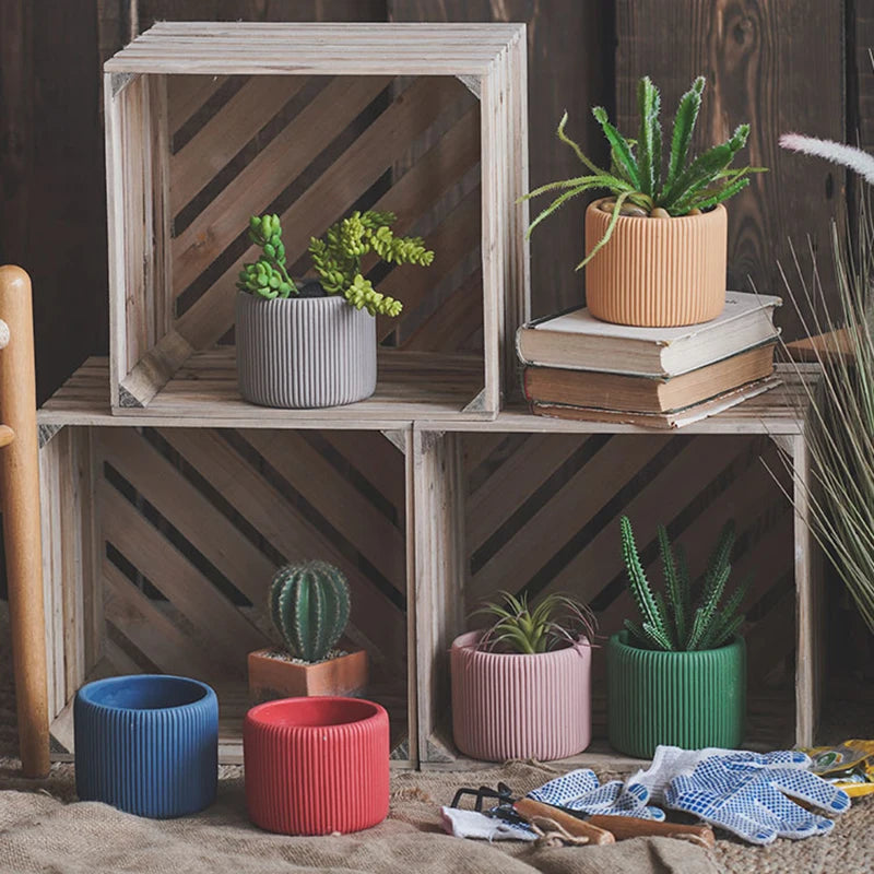 moule à pot de fleurs en béton à rayures et en silicone - vue 4 sur 8
