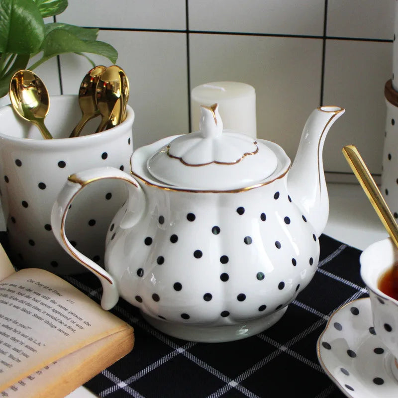 Service à thé anglais porcelaine fine peint main - vue 2 sur 6