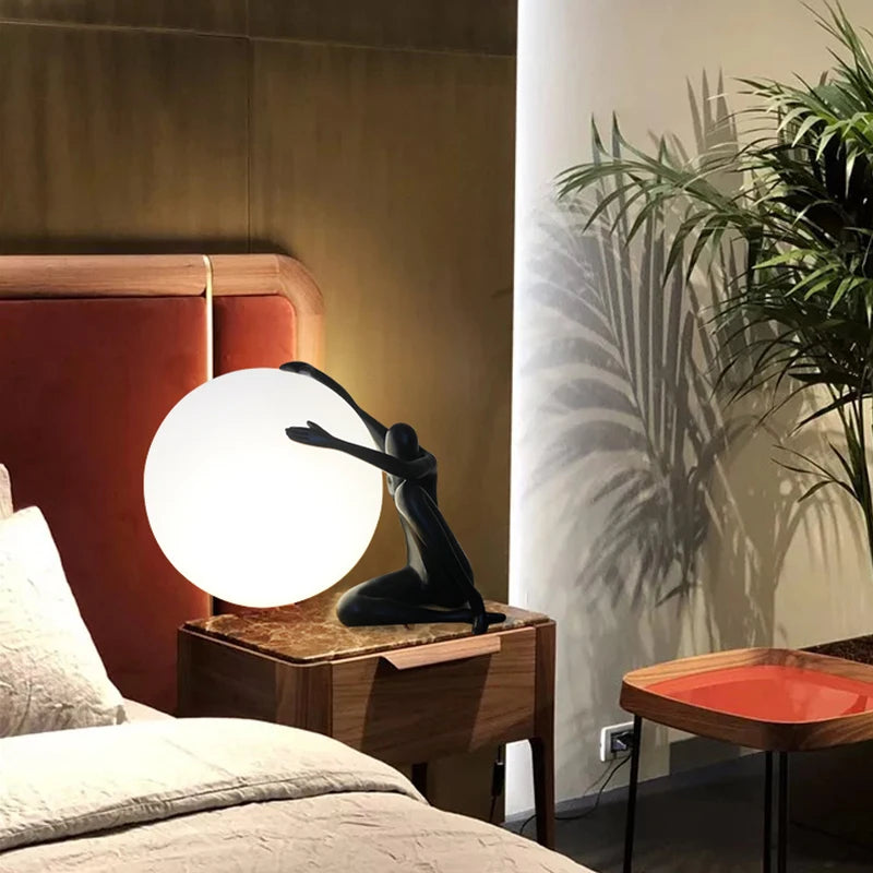 lampe à poser sculpture humanoïde design créatif pour décoration intérieure - vue 5 sur 8