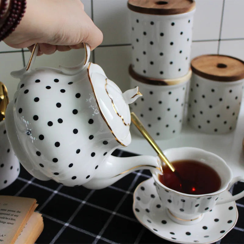 Service à thé anglais porcelaine fine peint main - vue 5 sur 6