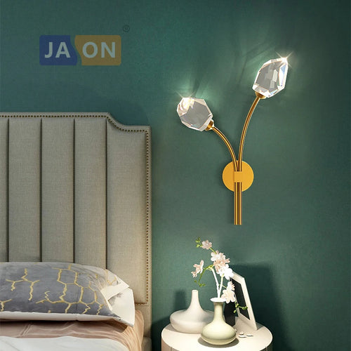 applique murale design en cuivre cristal et pierre