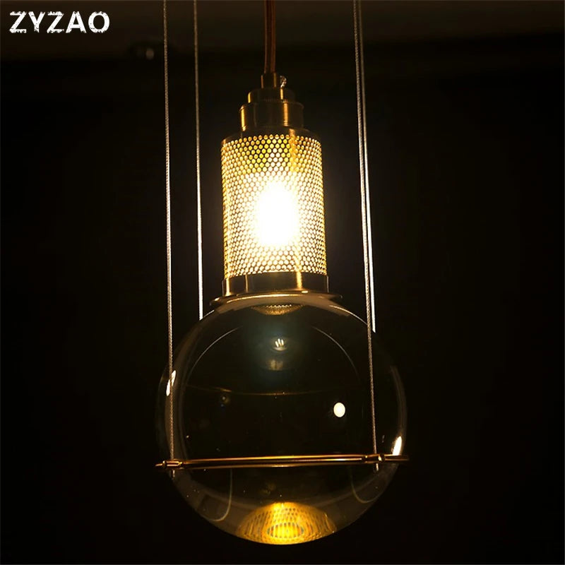 suspensions en verre cristal design nordique pour restaurants et cafés - vue 4 sur 8