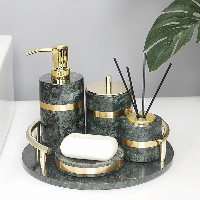 ensemble en marbre pour salle de bain style nordique - vue 6 sur 21