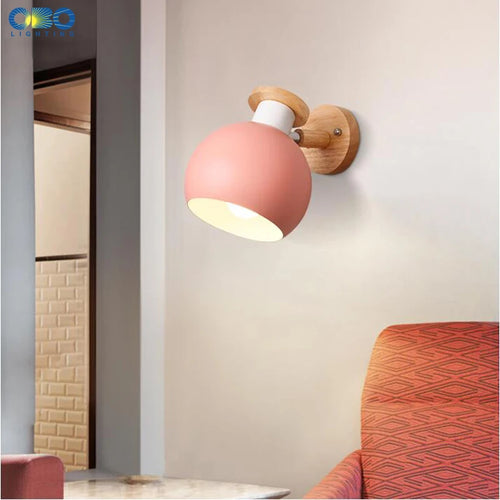 applique murale moderne en fer et bois à led