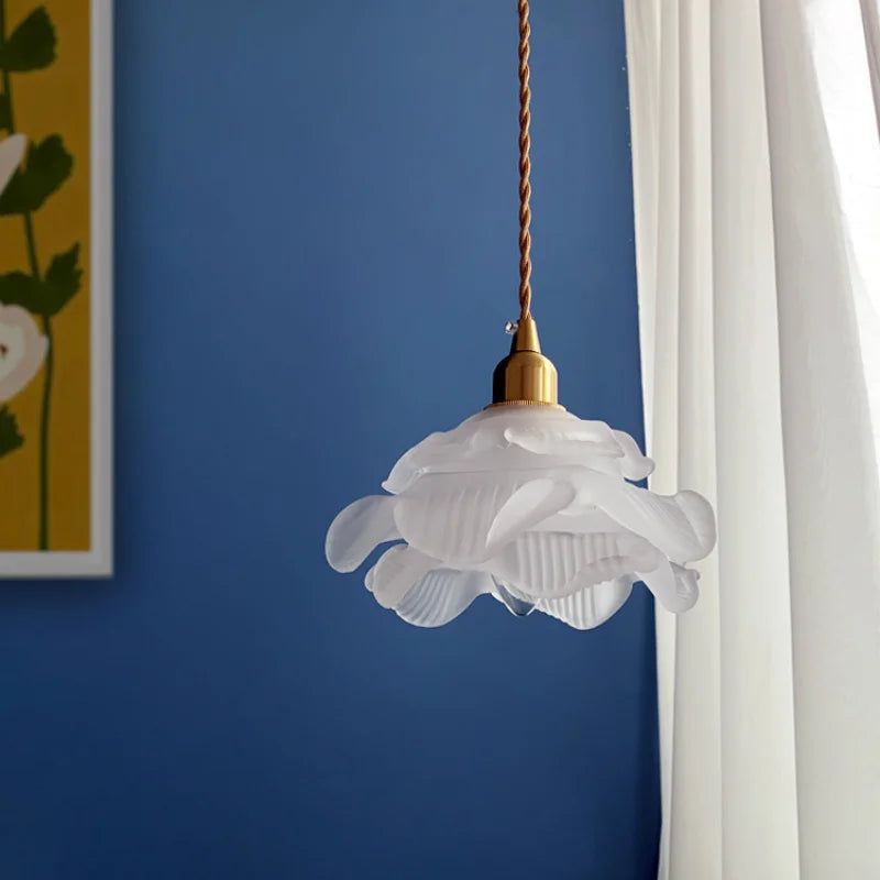suspension rétro à pétales en laiton et verre pour décoration intérieure - vue 4 sur 10