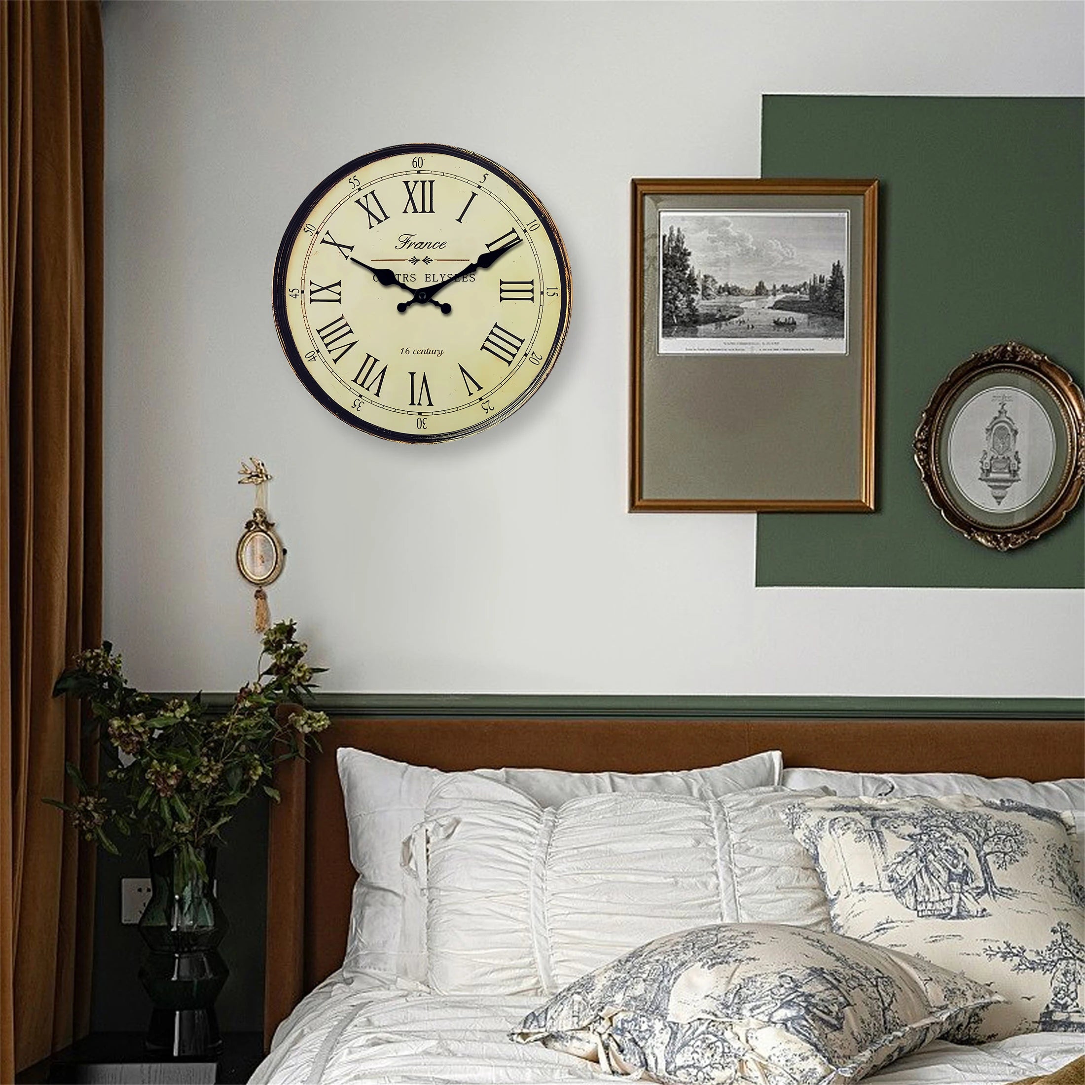 horloge murale en bois style XVIe siècle décoration maison silencieuse - vue 7 sur 7