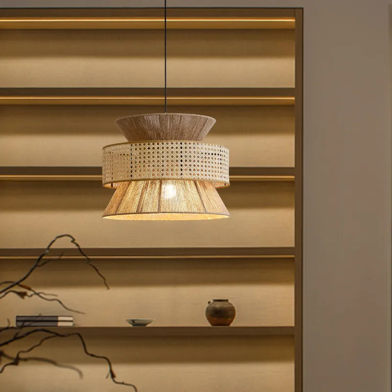 Suspension Sabi Wabi style chinois en rotin cannage - vue 7 sur 24