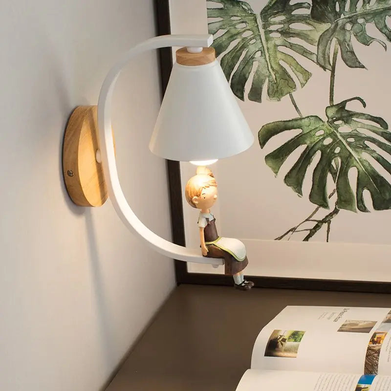 applique murale moderne en bois et résine décorative et créative - vue 3 sur 16