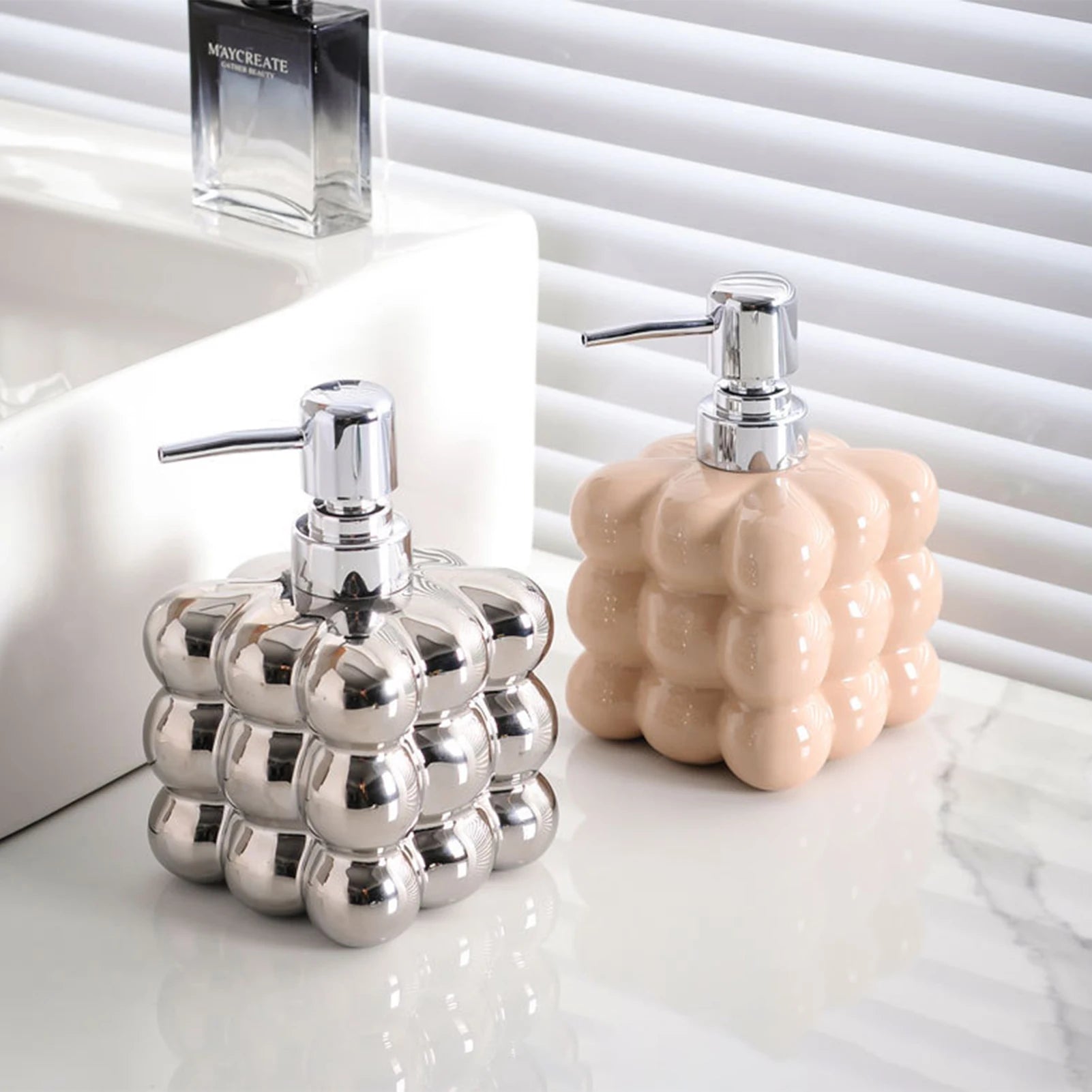 distributeur rechargeable de shampoing et savon moussant - vue 6 sur 9