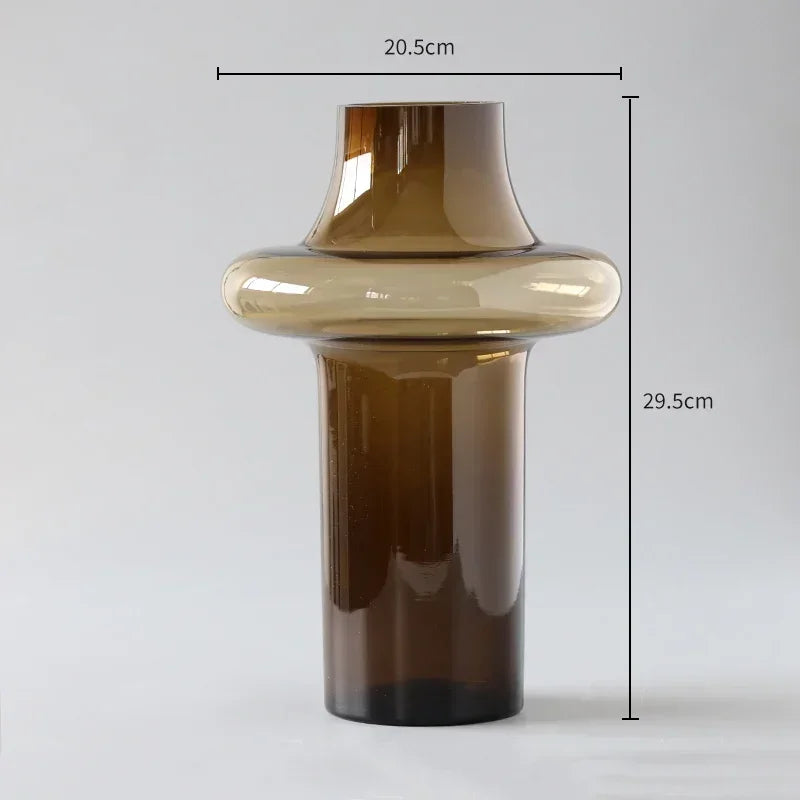vase médiéval en verre pour fleurs séchées et composition florale - vue 9 sur 10