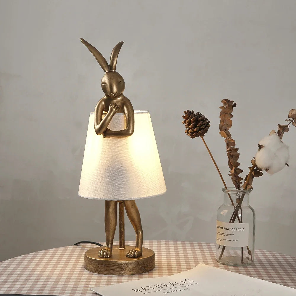 lampe de bureau lapin en résine design rétro pour décoration intérieure - vue 7 sur 12