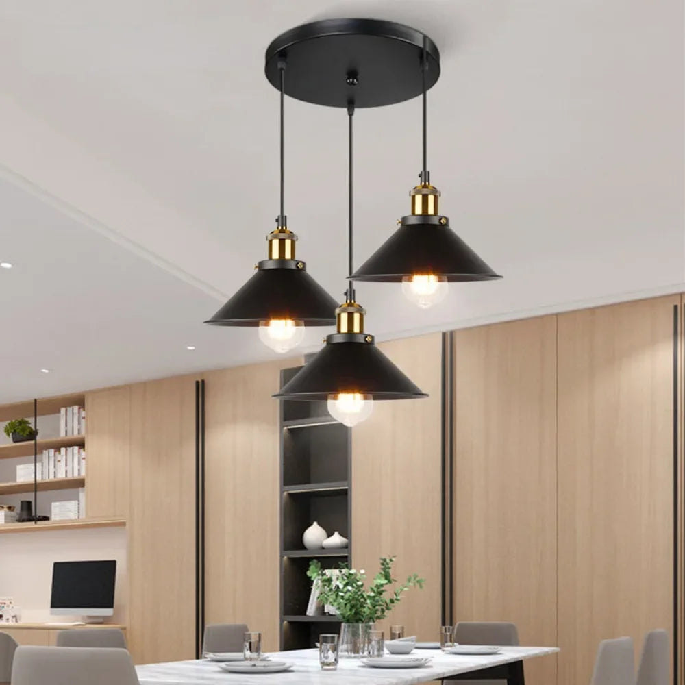 Suspension LED conique industrielle en métal - vue 4 sur 7