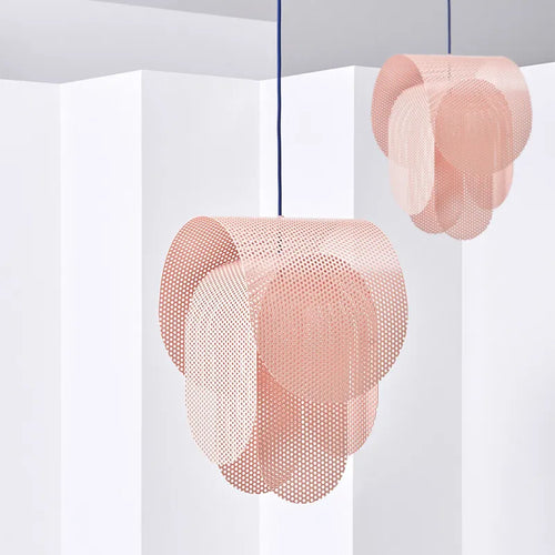 Suspension design danois métal troué arrondi