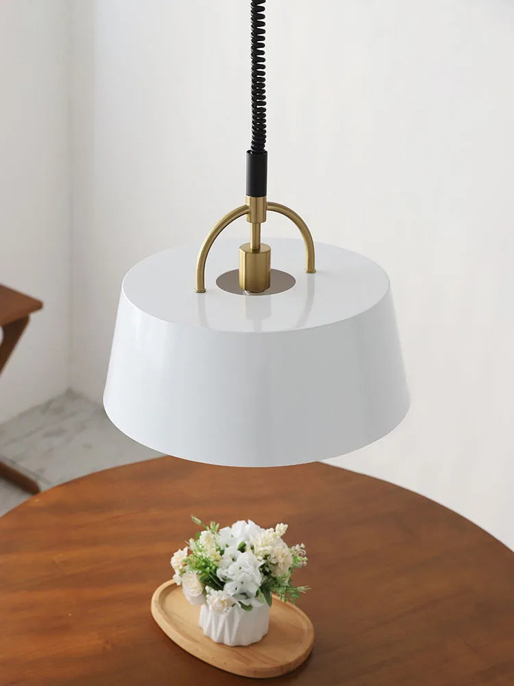 suspension vintage médiévale design français pour cuisine et salon - vue 5 sur 9