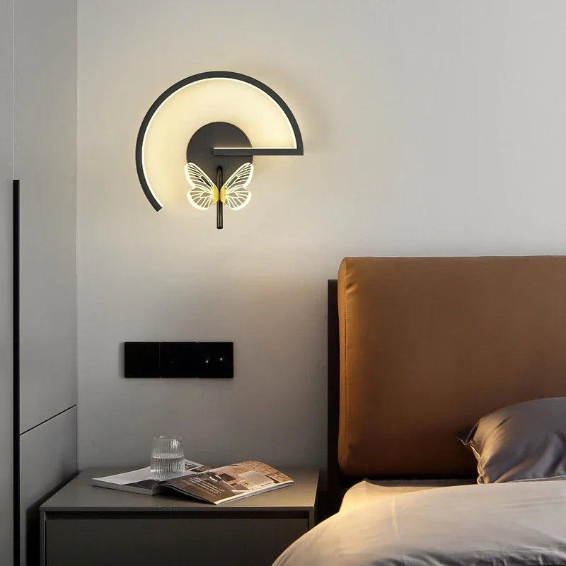 applique murale led moderne en forme de papillon décoratif intérieur - vue 4 sur 11